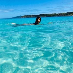 Meet your Posher, Rose